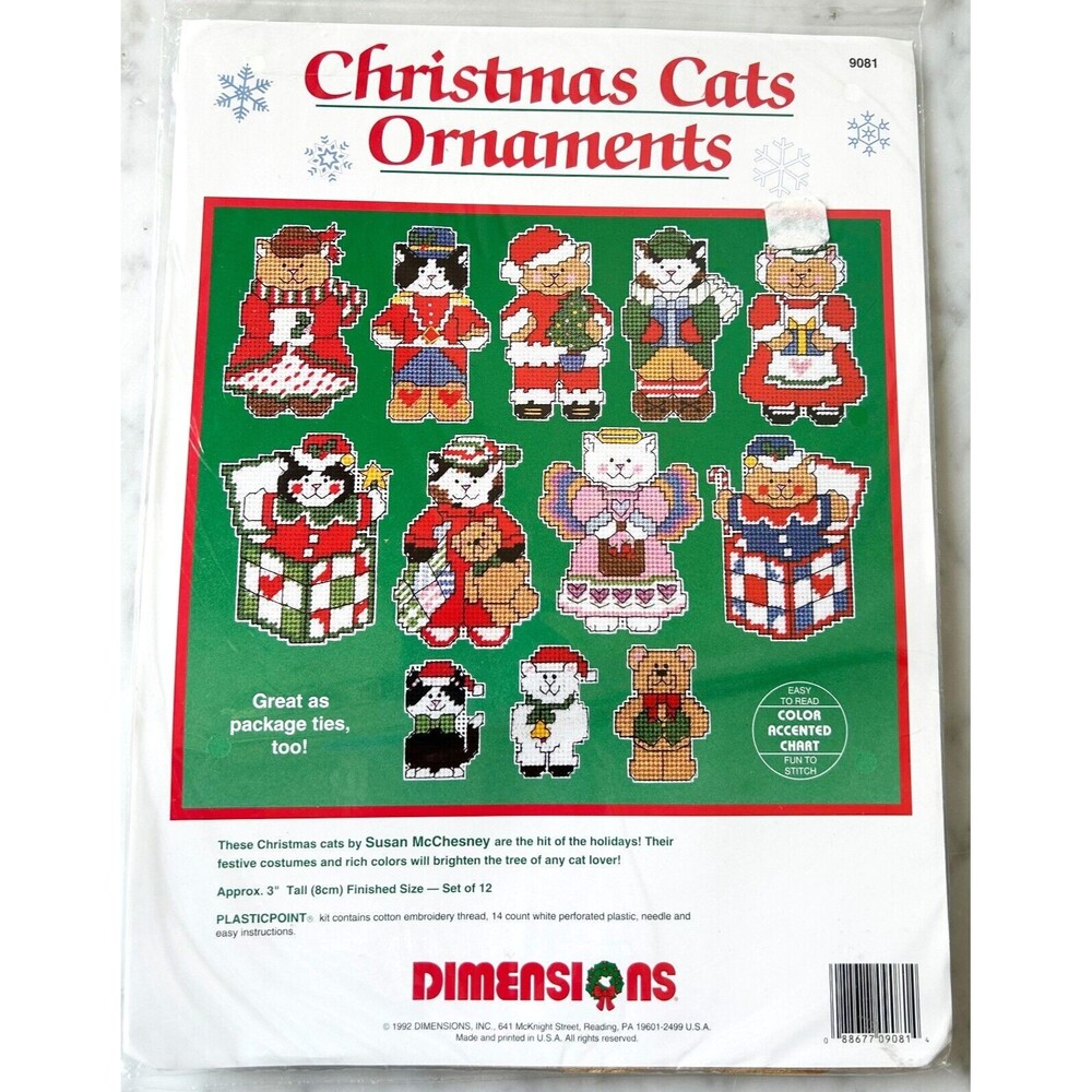 Dimensions Christmas Cats 12 Ornaments PlasticPoint Counted Cross Stitch Kit